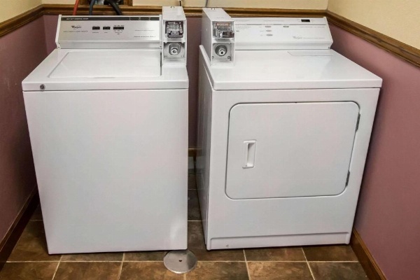 Comfort Inn Crystal Lake image 27